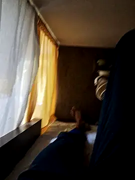 Snapshot of fitbuddy1 chatting on November 9, 10:19 am fitbuddy1 online show from November 9, 10:19 am