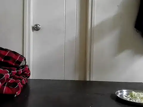 Snapshot of fitbuddy1 chatting on February 26, 6:19 pm fitbuddy1 online show from February 26, 6:19 pm