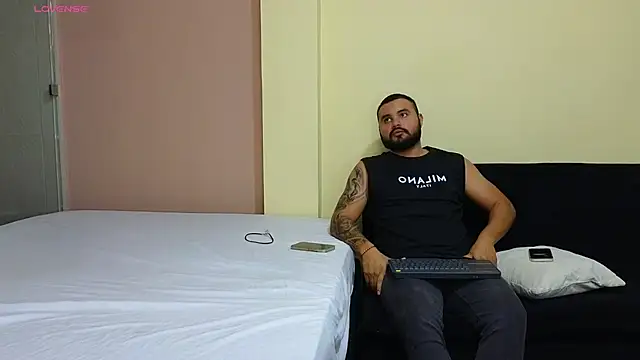 khalidferrer online show from October 16, 3:04 am