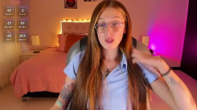 Emily Warren  online show from March 26, 7:23 pm