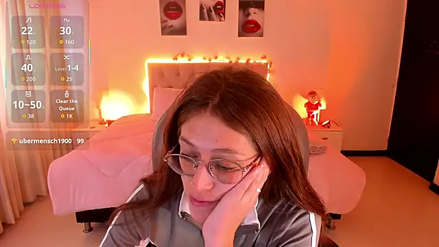 Snapshot of Emily_Warren_ chatting on November 29, 7:47 pm Emily Warren online show from November 29, 7:47 pm