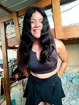 Alessia2004 online show from February 24, 10:58 pm