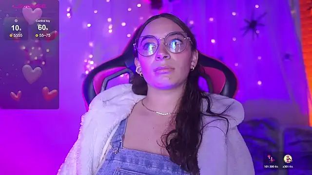 issa monterrey online show from October 27, 9:05 pm