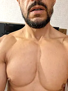 juniortche1313 online show from February 25, 11:15 pm