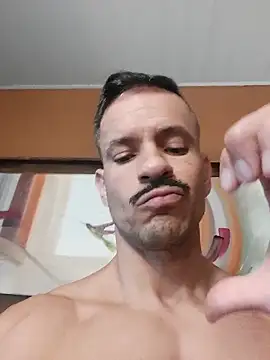 juniortche1313 online show from November 24, 2:11 am