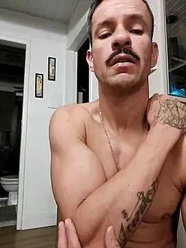 juniortche1313 online show from December 4, 10:53 pm