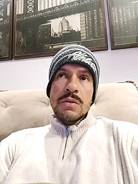 juniortche1313 online show from October 8, 12:56 am