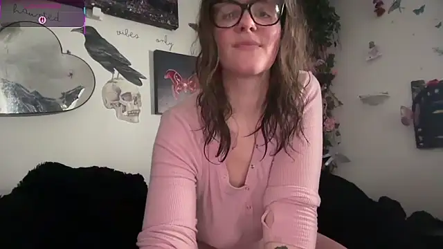 mothh1 online show from March 20, 3:02 pm