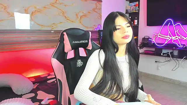 Cloe roouse online show from November 10, 7:08 pm