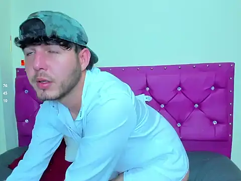 matthewlatin online show from February 13, 1:27 am