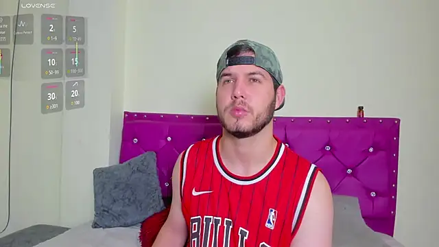 matthewlatin online show from April 2, 5:14 am