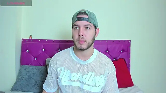 matthewlatin online show from April 3, 1:23 am