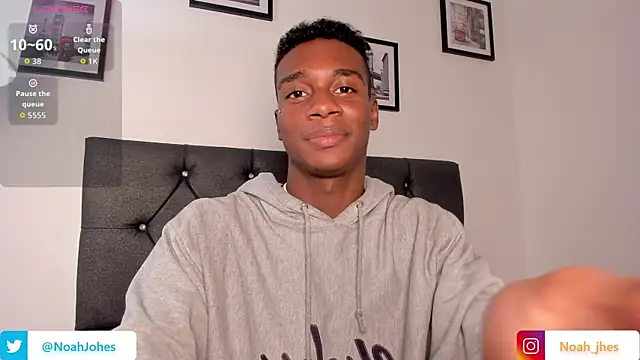 noah johes online show from October 25, 4:11 am