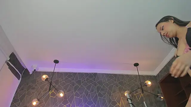 Snapshot of zephyra-angels chatting on October 22, 4:12 am zephyra-angels online show from October 22, 4:12 am