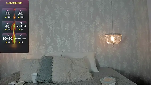 Snapshot of zephyra-angels chatting on September 24, 12:07 am zephyra-angels online show from September 24, 12:07 am