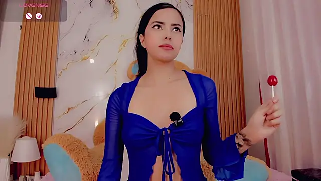 ValeriCardenas online show from February 4, 2:17 am