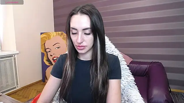 JenniferStone online show from April 4, 8:54 am