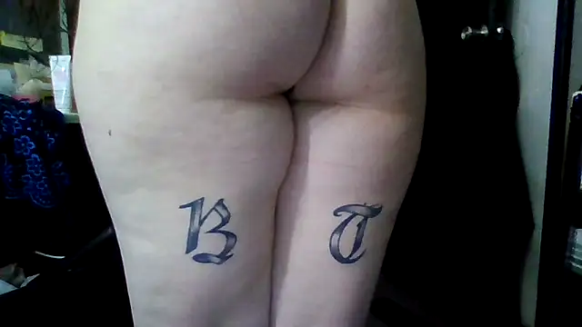 mrstoxox4594 online show from May 5, 7:00 am