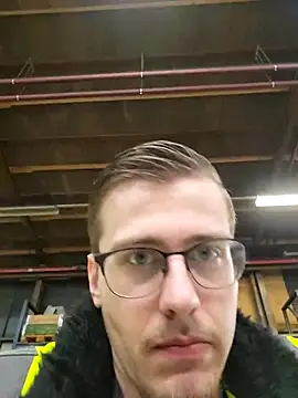 luckyluuk25 online show from February 25, 1:21 pm