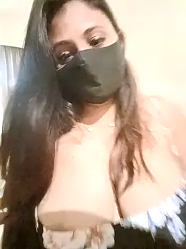 Snapshot of neha_rohan12 chatting on November 28, 11:10 am neha rohan12 online show from November 28, 11:10 am