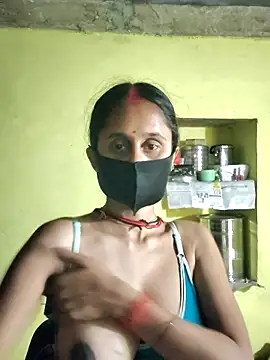 Divya Chandok online show from October 25, 7:58 pm