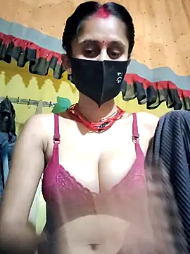 Divya Chandok online show from September 27, 8:15 pm