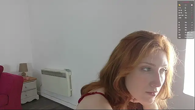 Snapshot of MiaM00 chatting on November 5, 1:03 pm MiaM00 online show from November 5, 1:03 pm