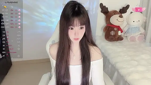 Snapshot of Milla-z chatting on October 28, 9:30 am Milla-z online show from October 28, 9:30 am