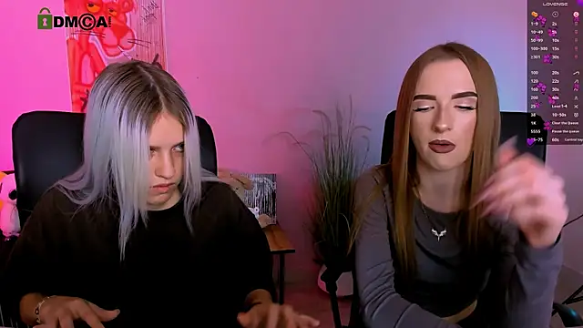 doll vey online show from December 4, 8:08 pm