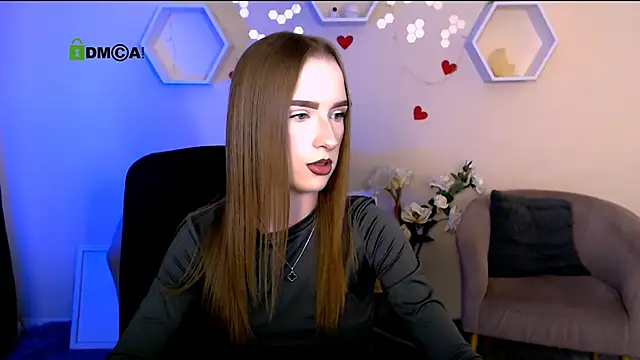 Snapshot of doll_vey chatting on October 6, 7:25 pm doll vey online show from October 6, 7:25 pm