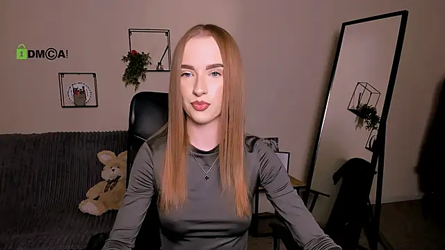 Snapshot of doll_vey chatting on October 2, 1:03 pm doll vey online show from October 2, 1:03 pm