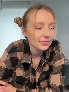 EvaBrooklyn online show from March 4, 11:08 am