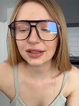 EvaBrooklyn online show from March 8, 9:50 am