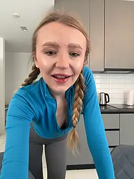 EvaBrooklyn online show from February 27, 5:51 am