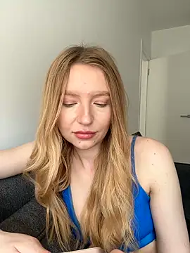 EvaBrooklyn online show from March 9, 9:46 am