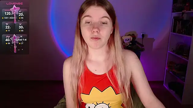 Strawberry juli online show from March 17, 1:41 am