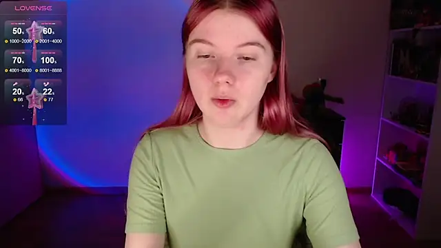 Strawberry juli online show from November 16, 5:01 am