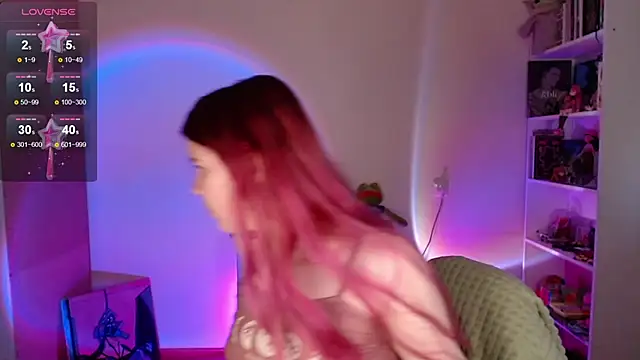 Strawberry juli online show from October 21, 2:11 am