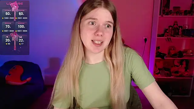 Strawberry juli online show from June 4, 7:24 am