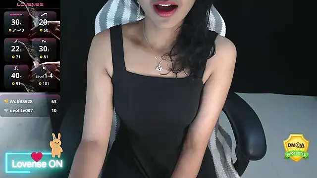 fullmoan online show from October 18, 5:09 am