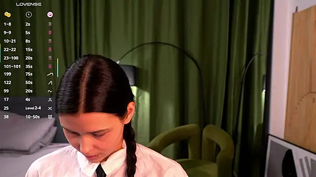 Snapshot of ErlineDumford chatting on March 10, 7:29 pm ErlineDumford online show from March 10, 7:29 pm