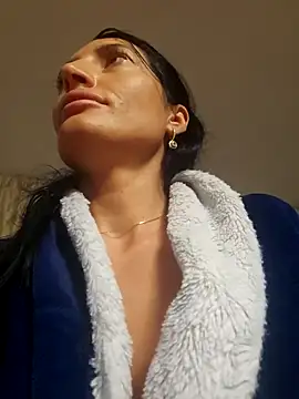 Snapshot of zoeylarkens chatting on November 19, 6:30 pm zoeylarkens online show from November 19, 6:30 pm