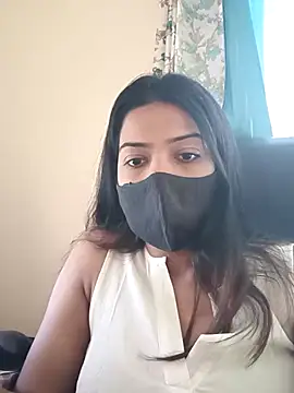 Snapshot of CRAZY__BITE chatting on February 5, 9:49 am CRAZY BITE online show from February 5, 9:49 am