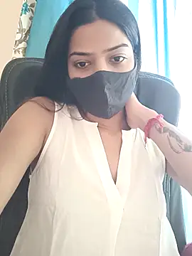 Snapshot of CRAZY__BITE chatting on February 22, 9:55 am CRAZY BITE online show from February 22, 9:55 am