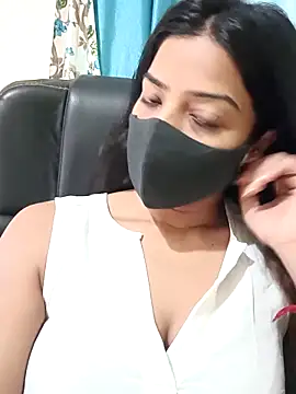 CRAZY  BITE online show from May 17, 1:11 pm