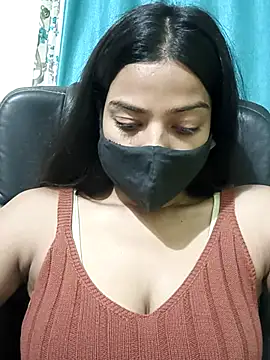 CRAZY  BITE online show from April 3, 7:31 pm