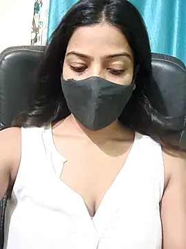 CRAZY  BITE online show from June 10, 7:04 pm