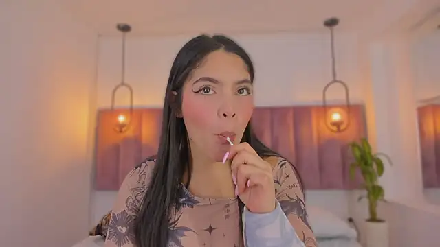 Haily b online show from March 8, 7:50 pm