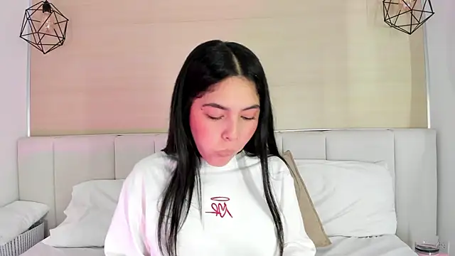 Haily b online show from May 31, 12:33 pm