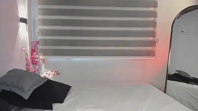 sweet obsession   online show from October 16, 7:55 pm